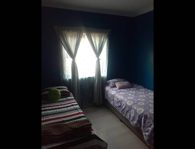 3 BEDROOM FREEHOLD FOR SALE IN TIRYVILLE